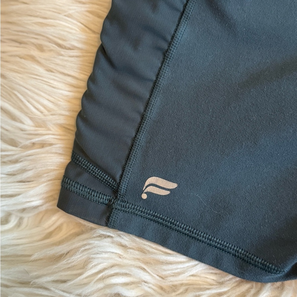 Fabletics Shorts - Picture 3 of 4